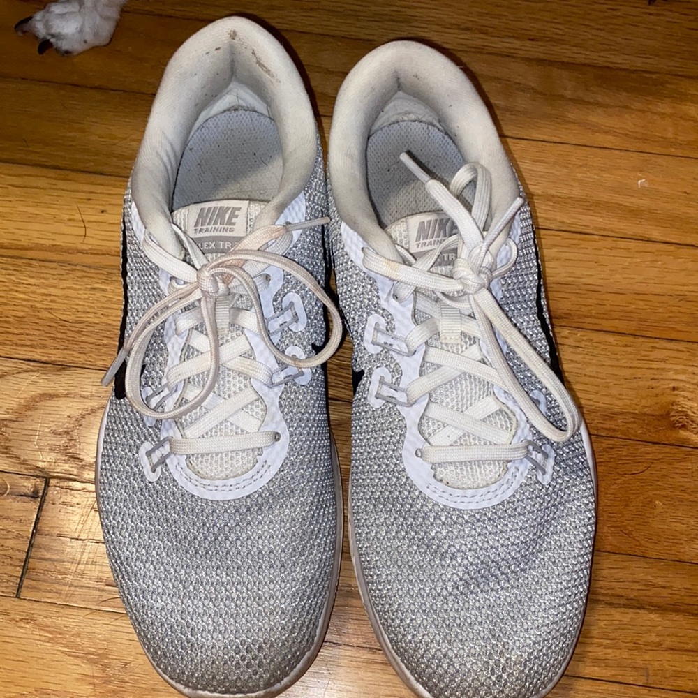 White Nike shoes